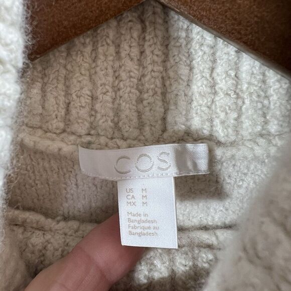 COS Womens Wool Blend Turtleneck Sleeveless Sweater Size M Cream Minimalist Cozy - Picture 3 of 6